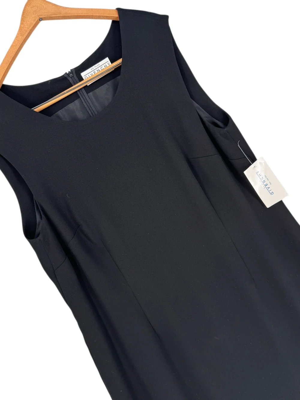 Givenchy Black Sleeveless Shift Dress Sheath Knee Length Quiet Luxury New - Picture 2 of 7